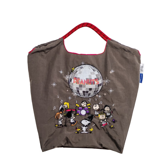 Ball & Chain Peanut Mirror Ball (M)