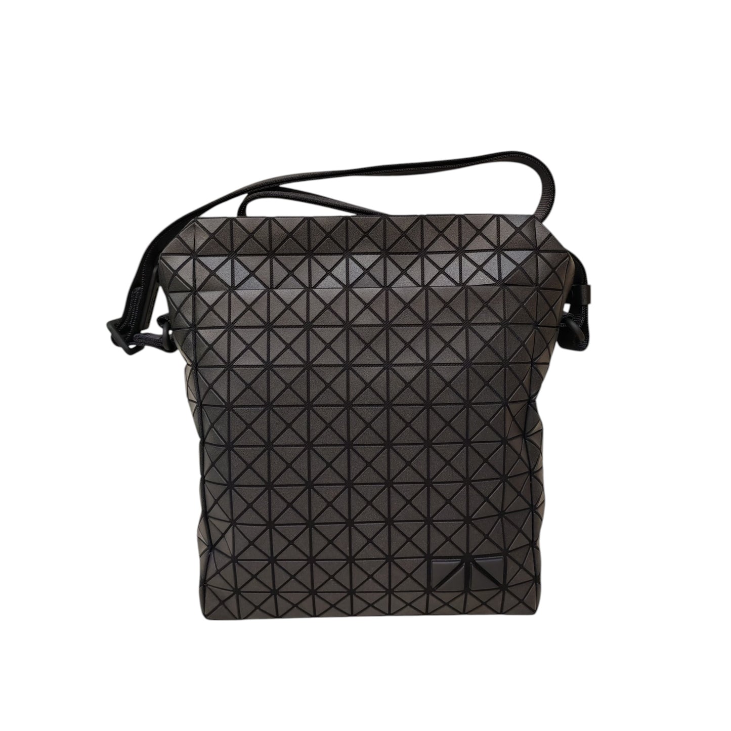 BAOBAO ISSEY MIYAKE VOYAGER
