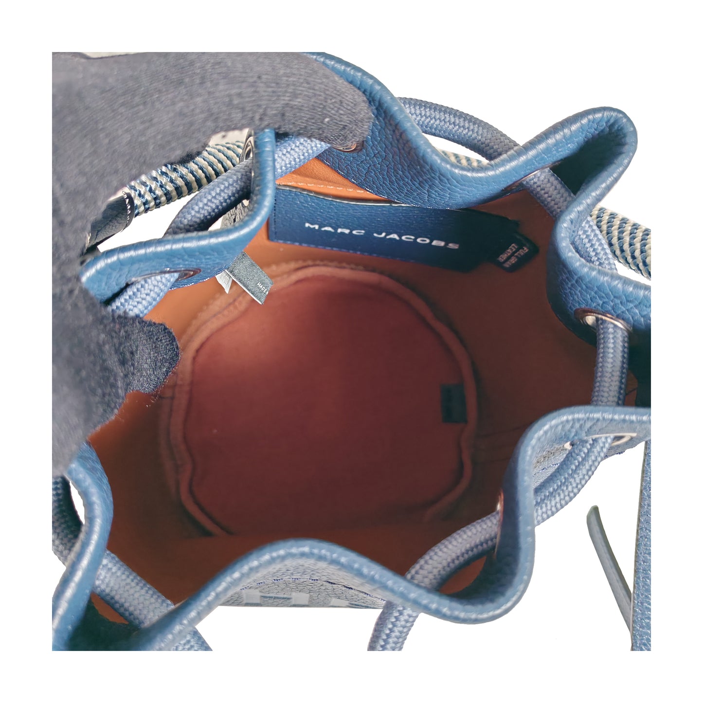 MARC JACOBS The Leather Bucket Bag