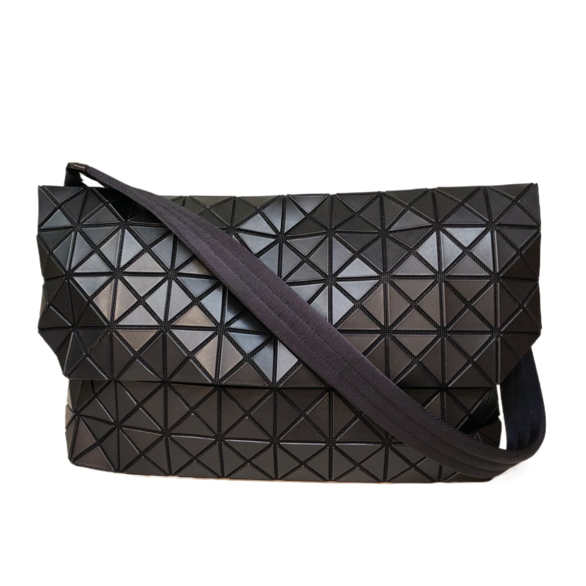 ISSEY MIYAKE  BAOBAO PRISM SAC