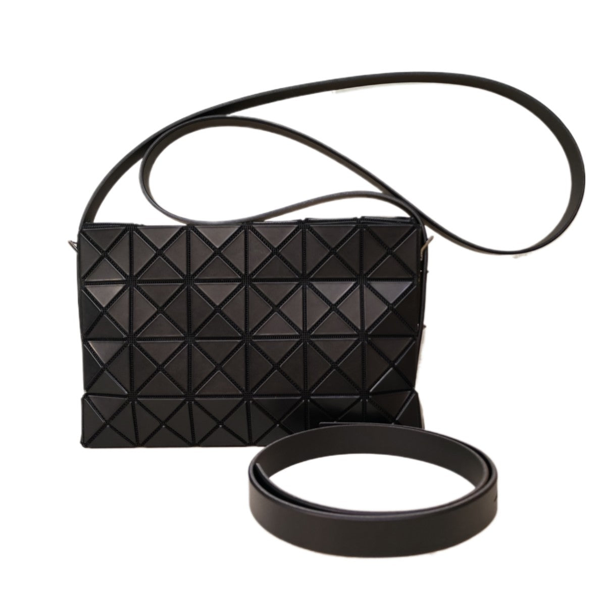 ISSEY MIYAKE BAOBAO OBL0NG S